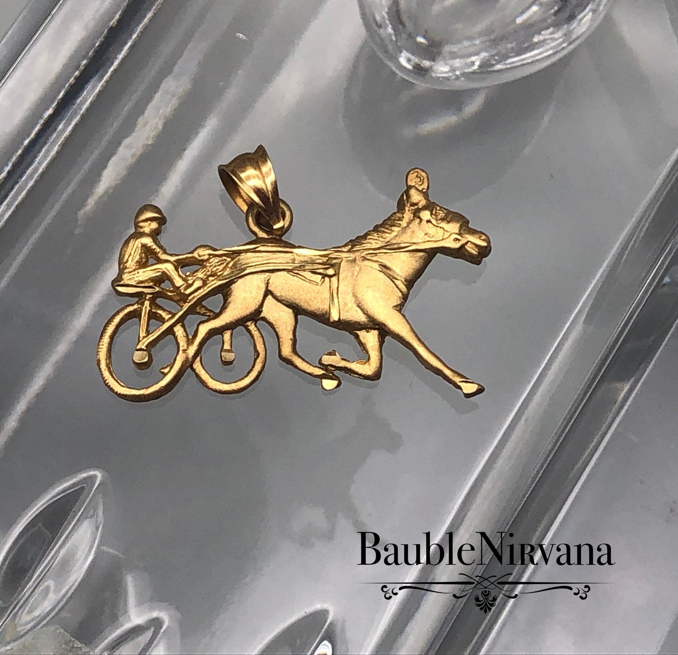 Vintage 14k Yellow Gold Pendant Charm Figural Shaped Horse & Sulky with Rider