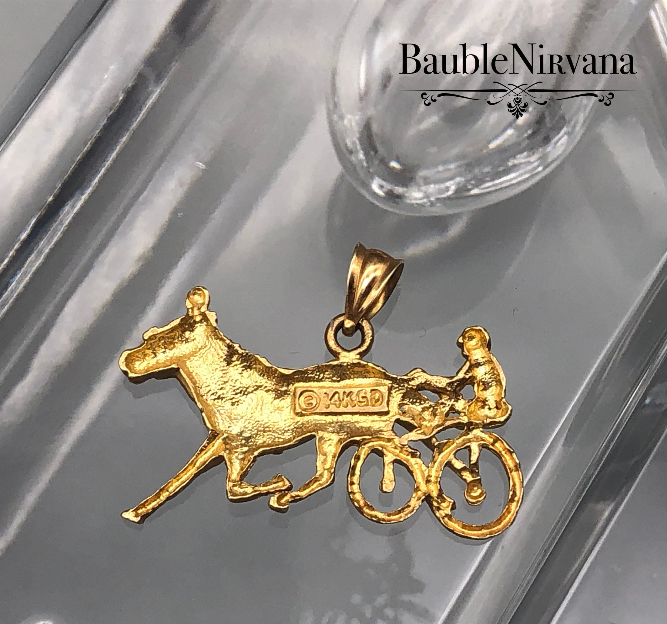 Vintage 14k Yellow Gold Pendant Charm Figural Shaped Horse & Sulky with Rider