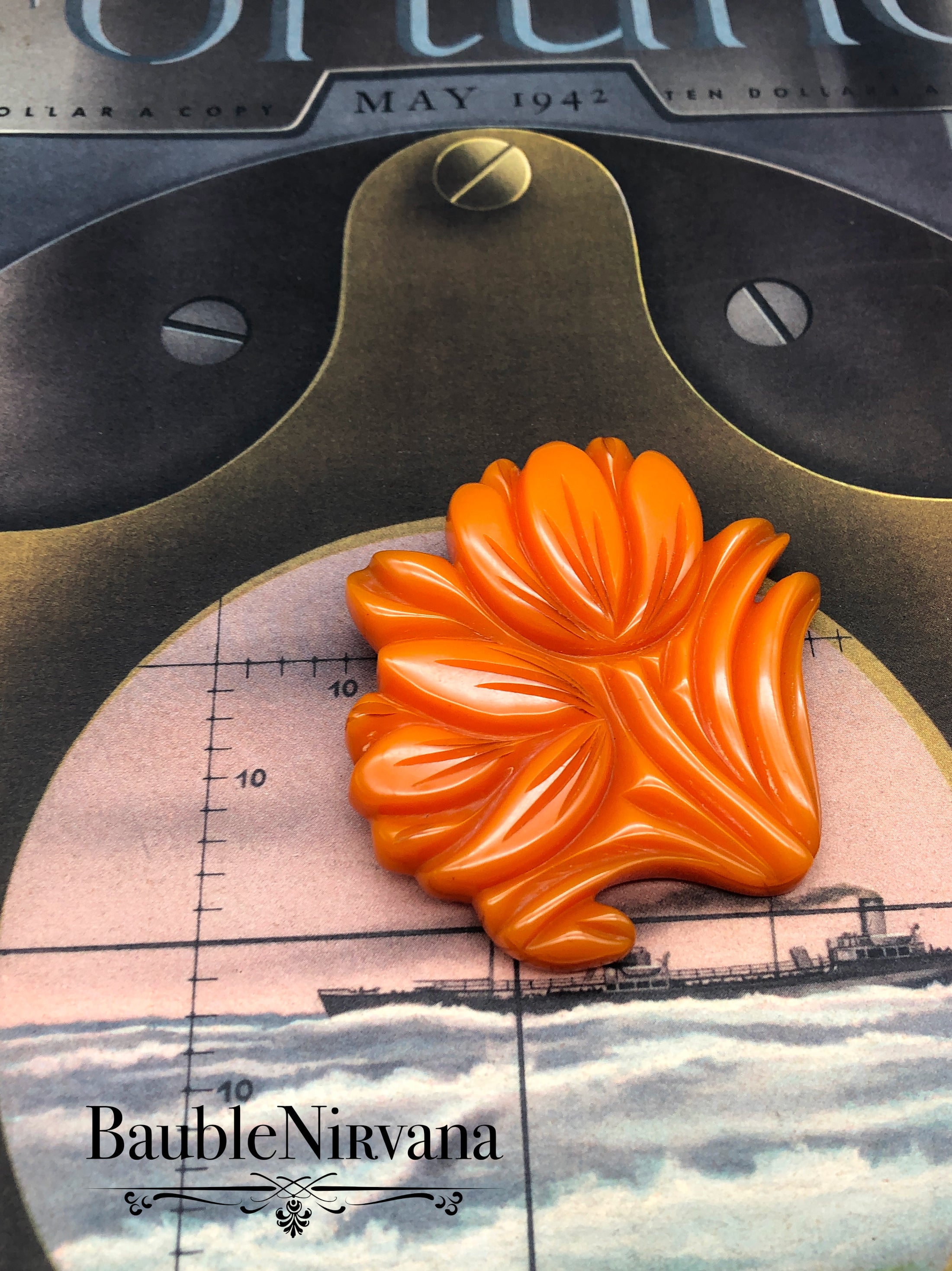 Bakelite Flower Pin Brooch Pumpkin Orange