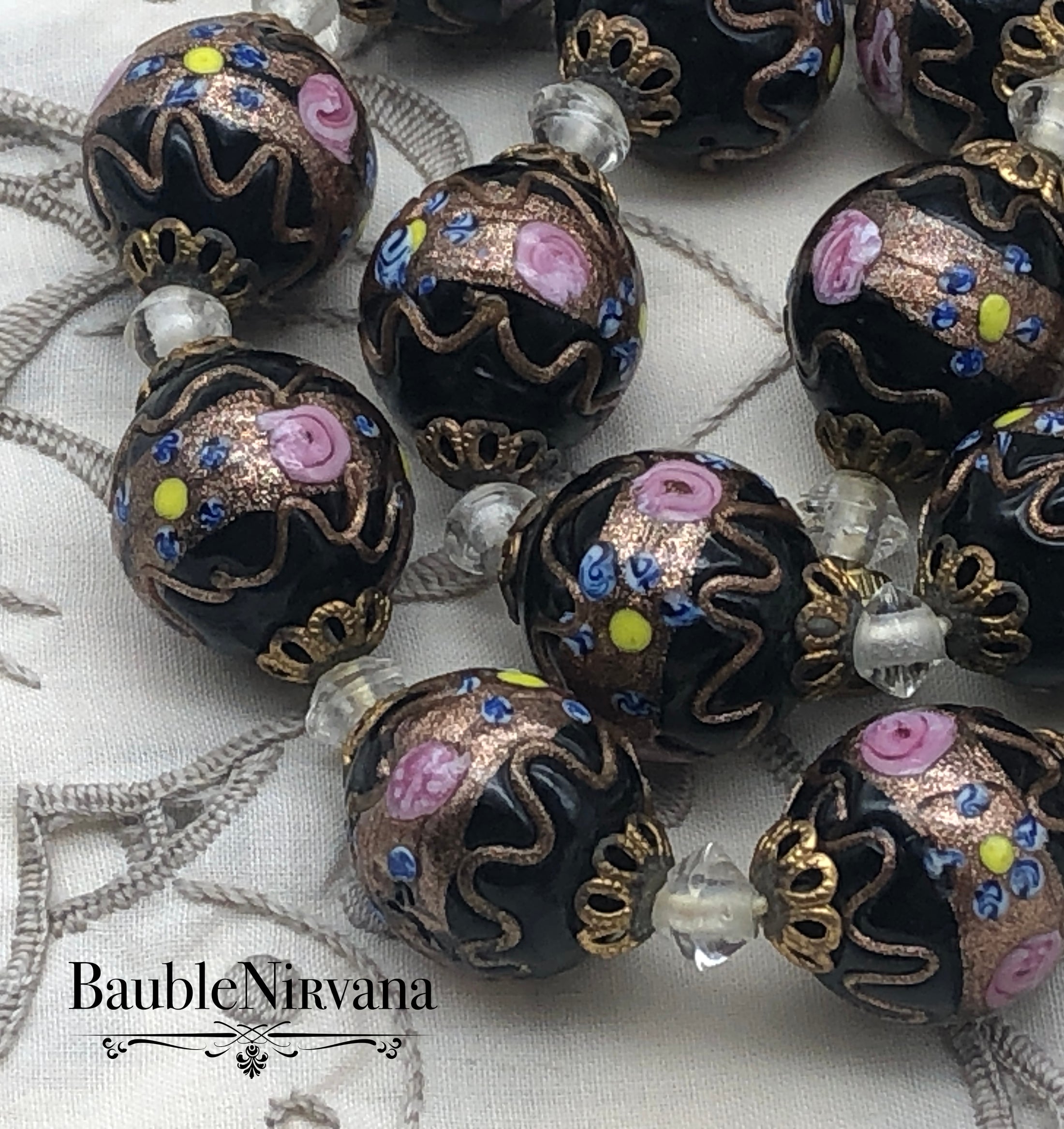 Vintage Venetian Murano Chunky Black Art Glass Wedding Cake Beads Necklace