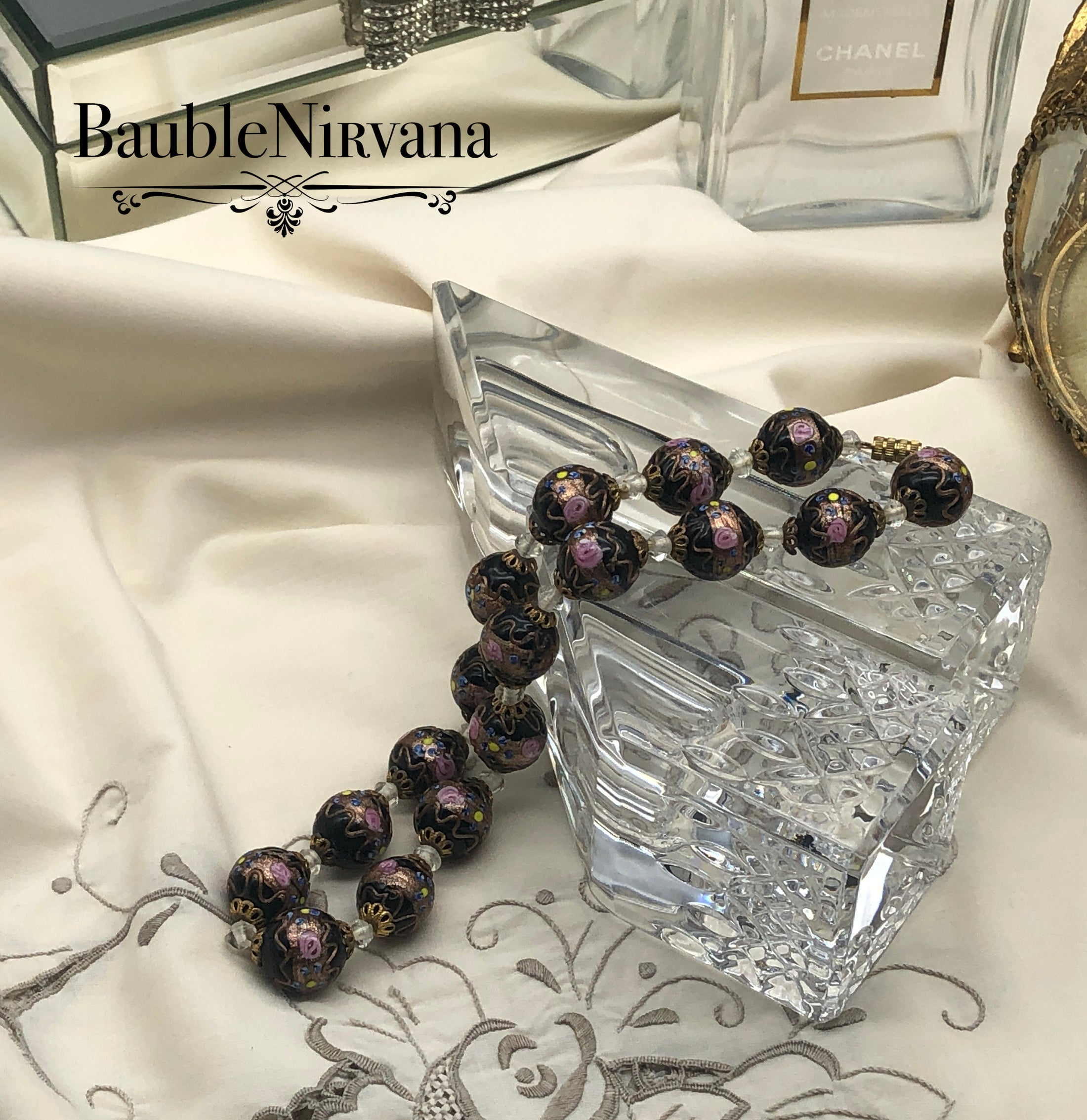 Vintage Venetian Murano Chunky Black Art Glass Wedding Cake Beads Necklace