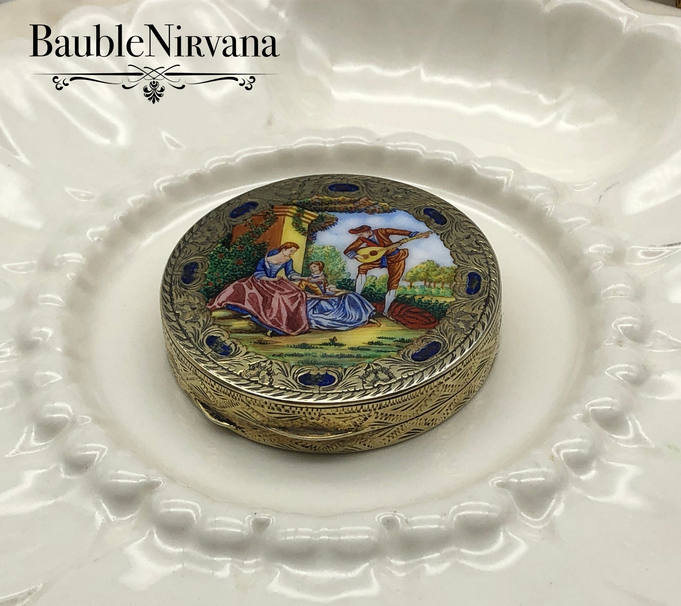 Vintage 800 Sterling & Enamel Italian Compact Gold Gilt Hand Painted Serenade