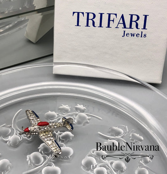Vintage Trifari Philippe WWII Fighter Bomber Airplane Rhinestones&Enamel Pin Brooch