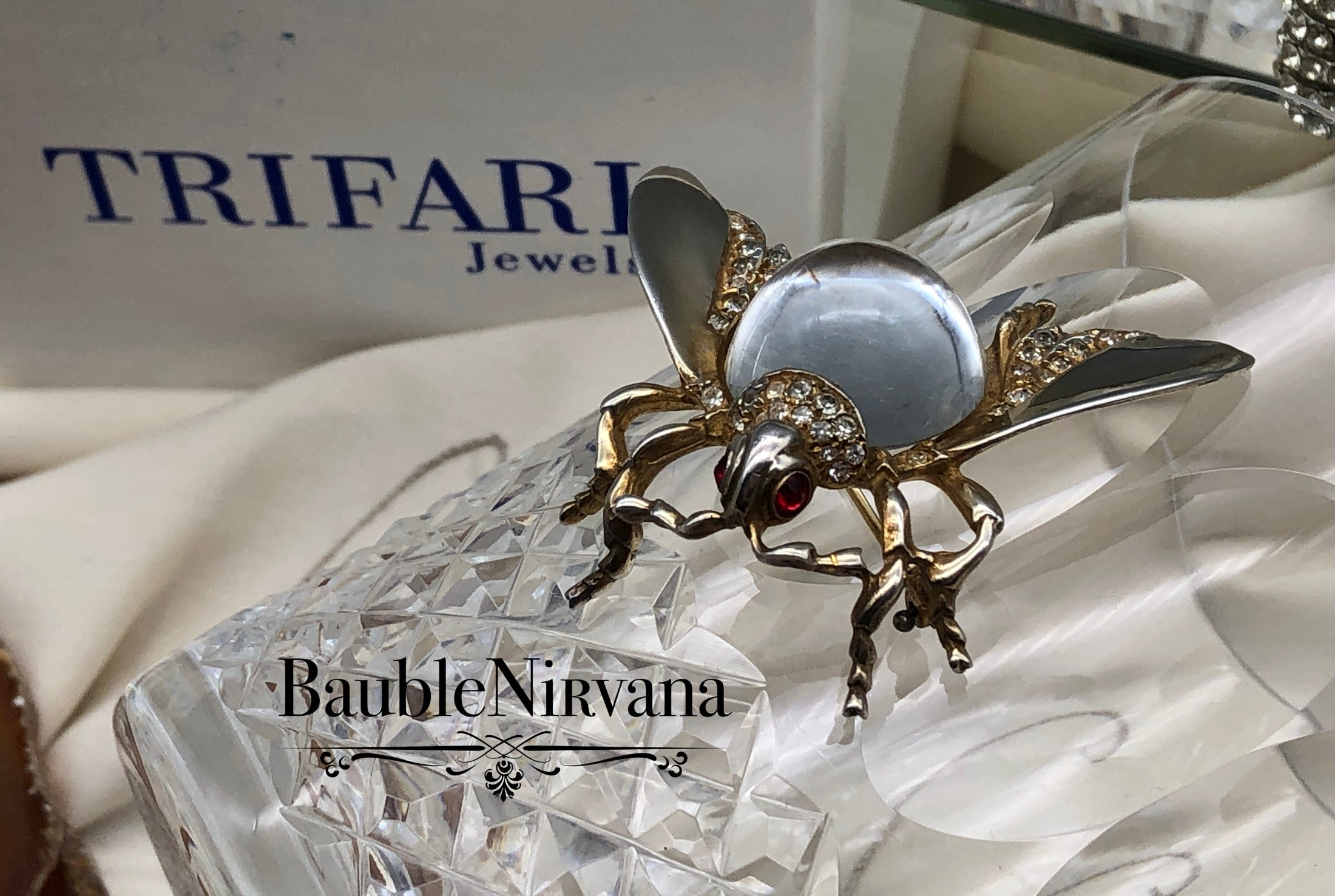 Vintage Trifari Sterling Silver Jelly Belly Large Fly Bug Insect Brooch Pin