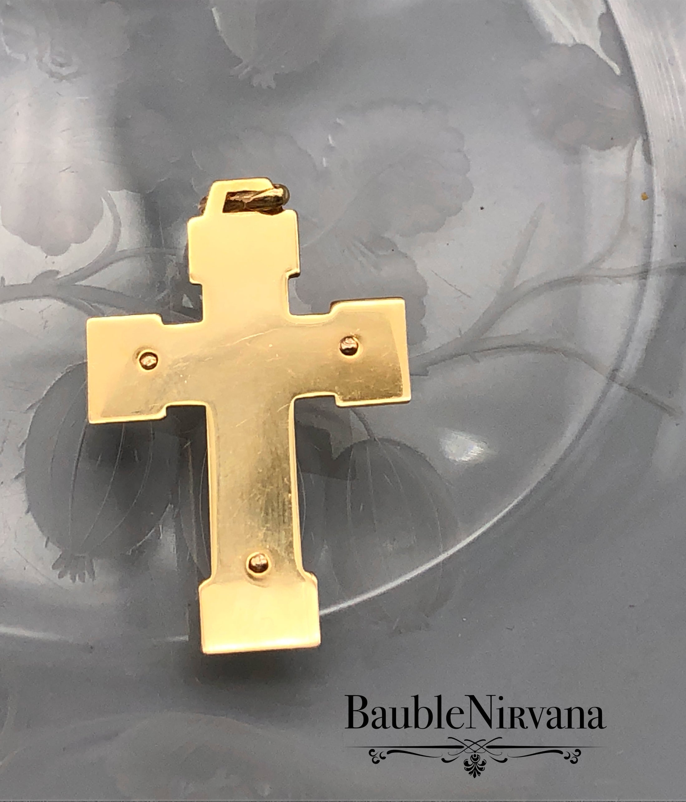 Italy 14K Yellow Gold Crucifix Cross Pendant